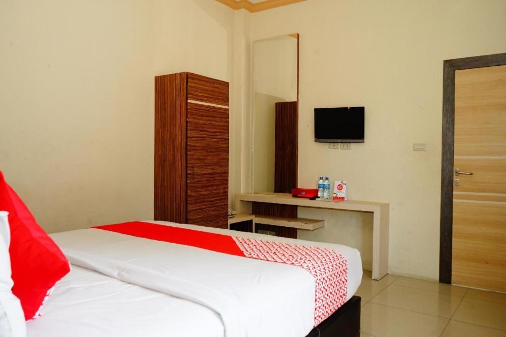 פאנגקאלפינאנג Hotel Golden Vella מראה חיצוני תמונה