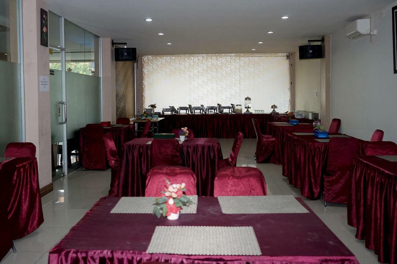 פאנגקאלפינאנג Hotel Golden Vella מראה חיצוני תמונה